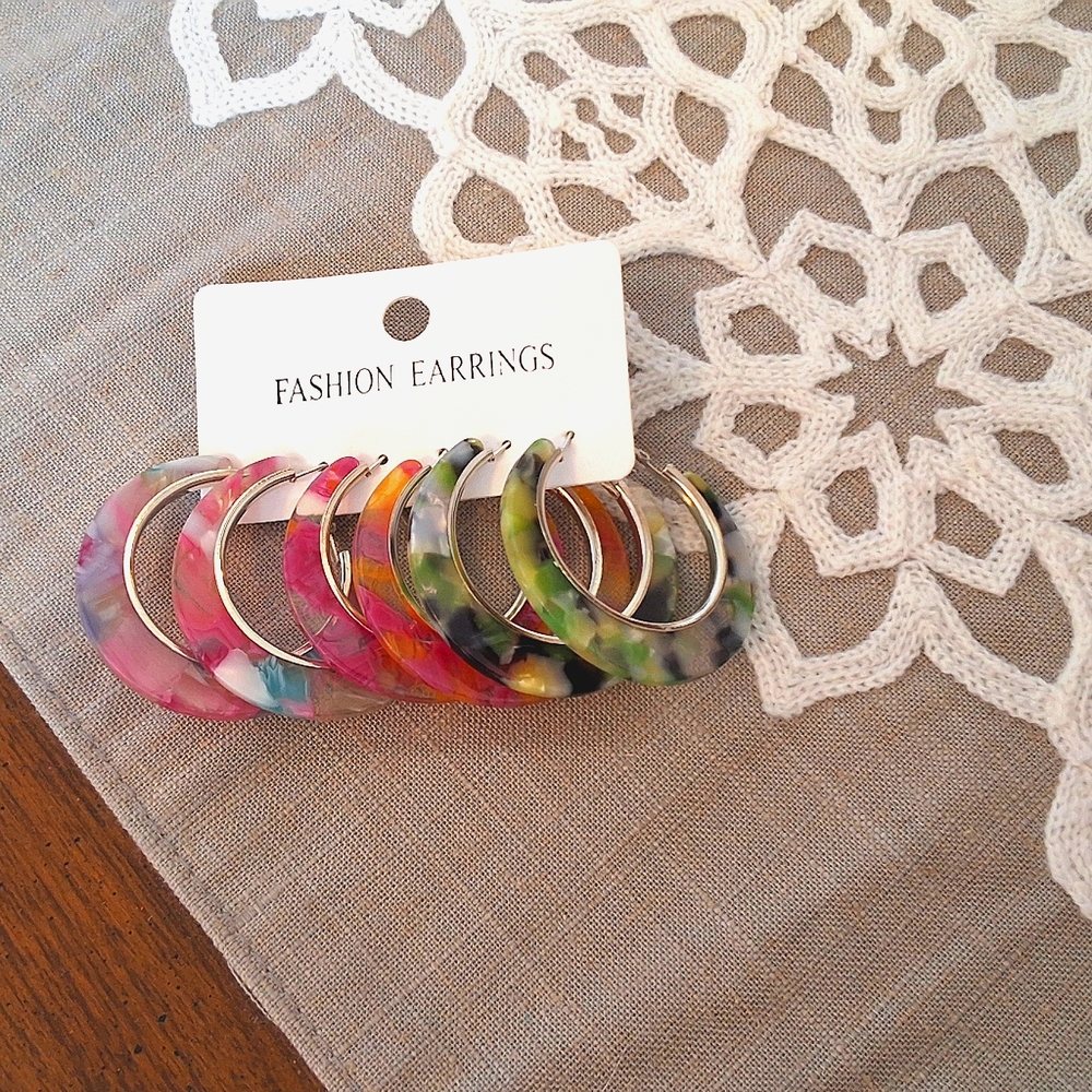 💥SALE💥NEW Multi-Color Fashion Hoop Earrings